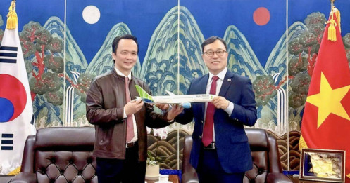 Ông Trịnh Văn Quyết xuất hiện trở lại, phát tín hiệu tái khởi động hoạt động kinh doanh