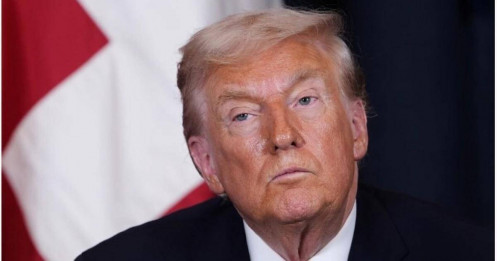 Thông điệp của ông Trump khi điều hạm đội đến gần Iran