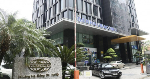 Vinaconex lao dốc, dấu hỏi từ động thái tài chính của nhóm An Quý Hưng