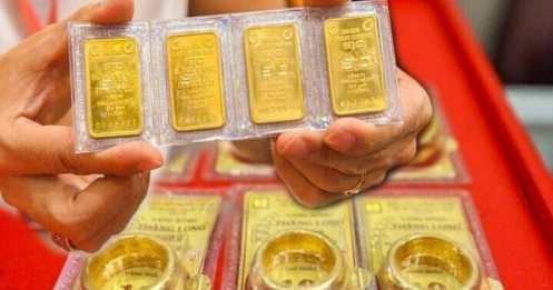 Giá vàng tăng mạnh, sàn giao dịch vàng được kỳ vọng hạ nhiệt đầu cơ