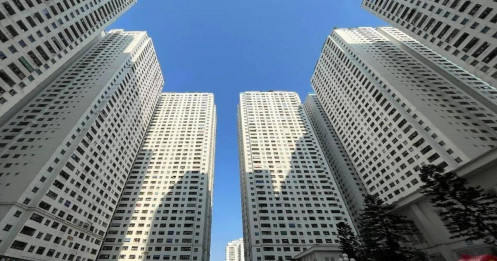 Nghịch lý chung cư chưa sổ hồng giá vẫn "leo thang"