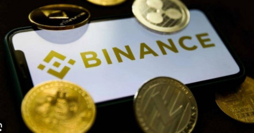 Binance gây chú ý khi chuyển 1 tỷ USD stablecoin sang Bitcoin
