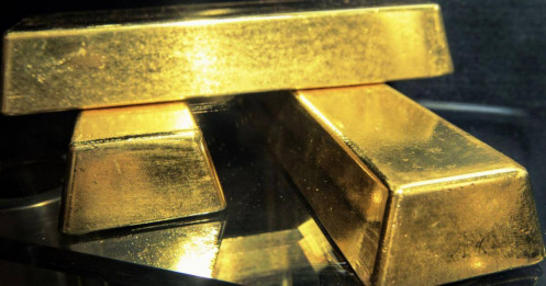 Vàng thế giới “hồi sinh”, quay lại mốc 5.000 USD/ounce