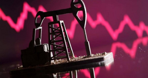 Giá xăng dầu hôm nay 4/2/2026: Bật tăng nhẹ