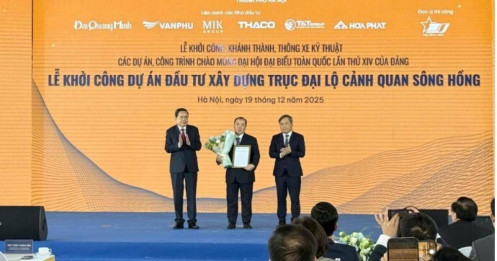 Chủ tịch Khoa “khàn” tái xuất