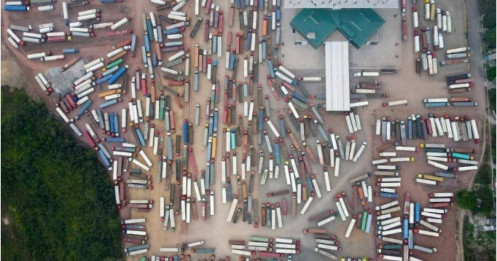 Hàng nhập khẩu ách tắc, hải quan phát công văn hỏa tốc