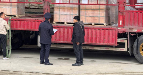 Thực phẩm nhập khẩu “thoát kẹt” sau quyết định lùi Nghị định 46