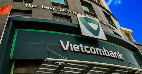 Vietcombank (VCB): Chất xúc tác từ thương vụ bán vốn và kỳ vọng giá mục tiêu 75.030 đồng