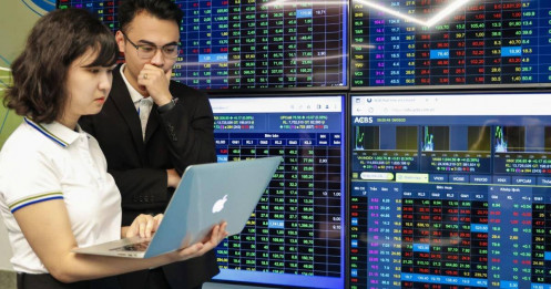 Giải mã sự phân hoá vị thế nhóm ngành chứng khoán 2026