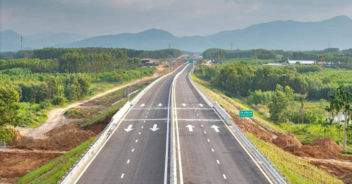 Đèo Cả (HHV) liên tiếp trúng thầu quản lý vận hành các dự án thành phần cao tốc Bắc – Nam