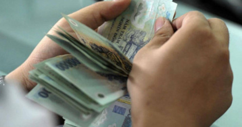 Hết “khát vốn”, ngân hàng thứ 2 giảm lãi suất huy động: Sóng hạ lãi đã bắt đầu?