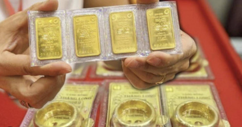 Vàng rơi khỏi mốc 5.000 USD/ounce trong chớp mắt: Dữ liệu Mỹ “dội gáo nước lạnh” lên kim loại quý