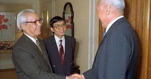 Ông Lý Quang Diệu 2 lần nhận được thư "nhờ giúp Việt Nam"