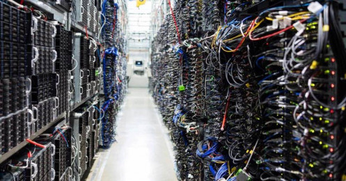 Viettel, VNPT, FPT đồng loạt kiến nghị khẩn về giá điện, vì đâu đến nỗi?