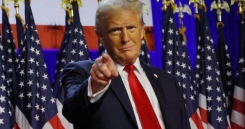 TT Trump: Quá bận rộn để làm bị cáo nhưng thừa thời gian để khởi kiện