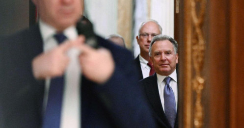 Quốc gia trụ cột BRICS bất ngờ muốn quay lại dùng USD, lật ngược nỗ lực phi USD hoá?