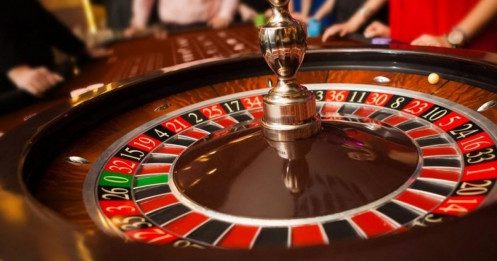 Bộ Tài chính giữ quan điểm nâng giá vé casino: Siết điều kiện, hạn chế rủi ro xã hội