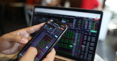 Nâng chất lượng trên sàn chứng khoán