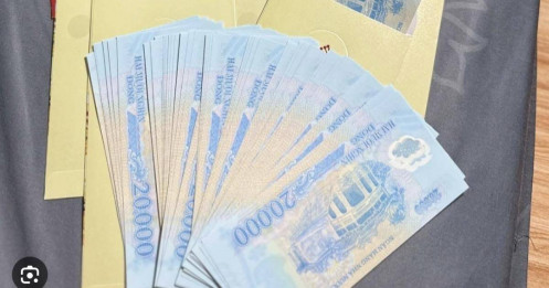 'Lì xì 10.000, 20.000 để người lớn đỡ áp lực'