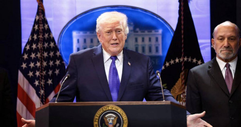 Tuyên bố thuế 10% của Tổng thống Trump tác động gì đến thương mại toàn cầu?