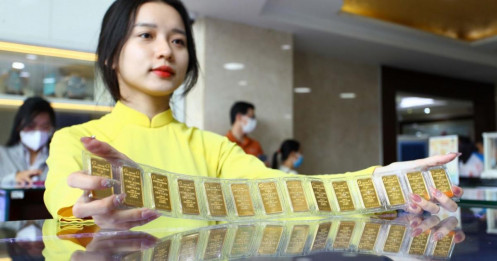 Không nên đầu cơ vàng nữa