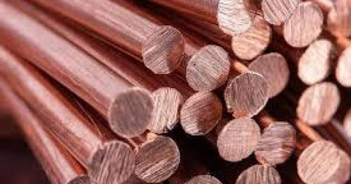 Tồn kho đồng toàn cầu chạm đỉnh 23 năm: Áp lực dư cung đè nặng giá đồng