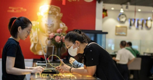 Có nên mua vàng ngày vía Thần Tài?