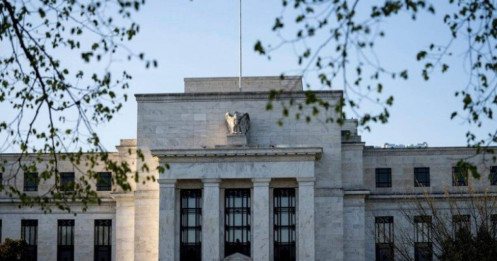 Lộ trình lãi suất của FED: Điều hướng quá trình chuyển giao lãnh đạo và lạm phát dai dẳng