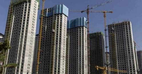 Nghịch lý 'vay tiền để bán nhà'