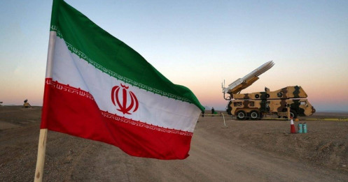 Iran sẽ "tung đòn" gì nếu ông Trump khai hỏa?