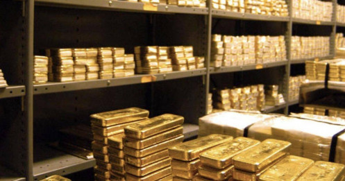 Quỹ vàng lớn nhất thế giới gom 15 tấn trong 2 ngày: Điều gì đang đến với thị trường?