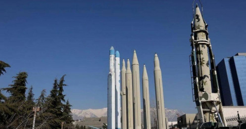 Mỹ - Iran: Phép thử hay sự tự hủy?