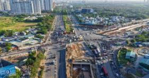 TPHCM đẩy nhanh tiến độ nhiều dự án hạ tầng - Cơ hội cho các cổ phiếu "đầu tư công"?