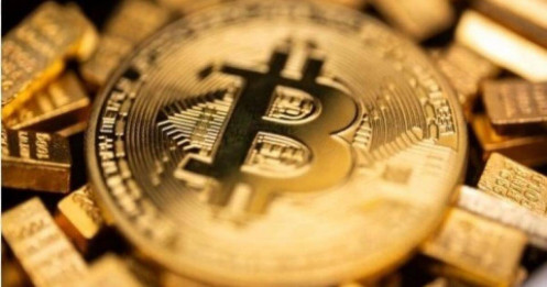 Có nên bán 12 lượng vàng để 'bắt đáy' Bitcoin?