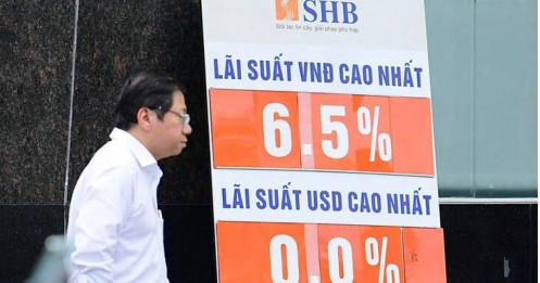 Lãi suất liên ngân hàng “lao dốc” về 3%