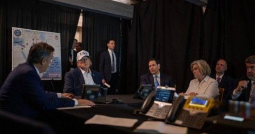 Mỹ - Israel "xóa sổ" 48 lãnh đạo Iran: Ông Trump khẳng định chiến dịch "vượt tiến độ"