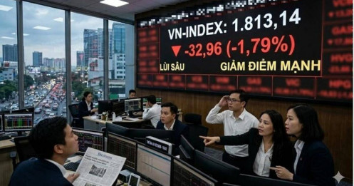 VN-Index lại rơi tự do gần 33 điểm