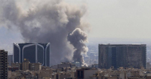 Iran bắn trúng căn cứ lớn nhất của Mỹ ở Trung Đông