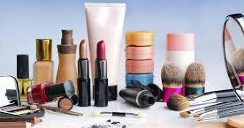 Thu hồi gần 300 mỹ phẩm chứa chất cấm: Sự minh bạch "nửa vời" của các nhãn hàng lớn?