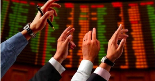 10 doanh nghiệp sẽ hưởng lơi từ câu chuyện nâng hạng và đón đầu dòng vốn FDI trở lại