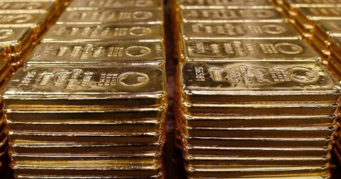 SPDR bất ngờ "xả" 18 tấn vàng, thị trường đang lo điều gì?