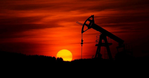 Chỉ riêng tuần này, giá dầu đã tăng 35%