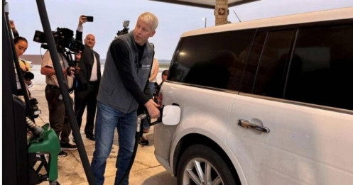 Mỹ nêu kế hoạch giải tỏa Eo biển Hormuz để giảm giá xăng dầu