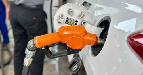 Xăng dầu Việt trước áp lực "chảy" qua biên giới