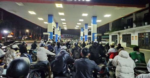 Phố Wall hồi phục mong manh giữa “tâm bão” Trung Đông: Giá dầu hạ nhiệt nhưng rủi ro vẫn chưa kết thúc