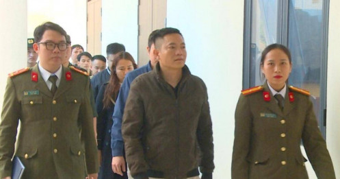 Bắt Giám đốc phòng khám Hoàng Minh Đường: Bán thuốc xương khớp "gia truyền" giả, thu 227 tỷ từ 80.000 nạn nhân