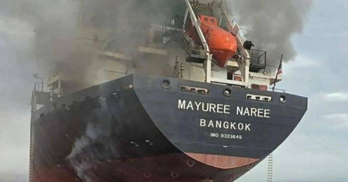 Căng thẳng tại Hormuz đẩy giá dầu tăng vọt