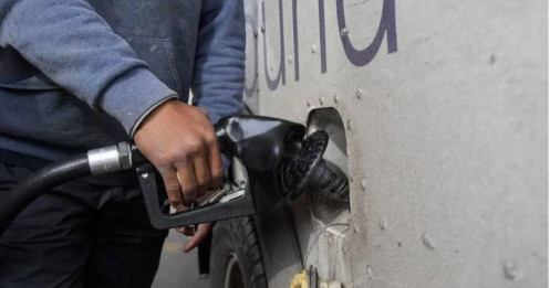 Nỗi lo về tình trạng lạm phát đình trệ kiểu những năm 1970 lại nổi lên khi giá dầu tăng vọt lên 100 đô la - Mối đe dọa này lớn đến mức nào?