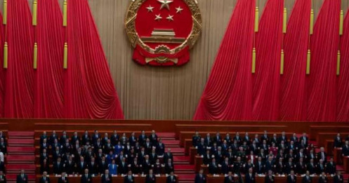 Trung Quốc chỉ trích mạnh mẽ cuộc điều tra thương mại của Trump, đồng thời thông qua kế hoạch kinh tế 5 năm