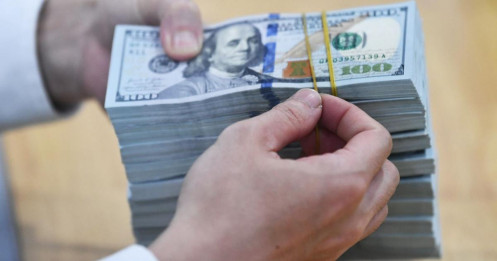 Giá xăng dầu làm tỷ giá gặp áp lực, NHNN có biện pháp gì?